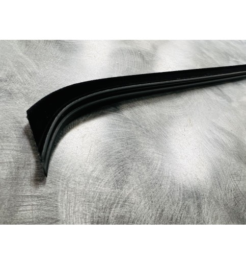Window Squeegee DS outer/PS inner