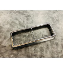 Superliner Dual Square Headlight Bezel
