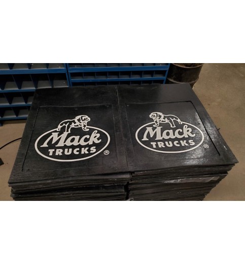 30 inch Bulldog Mud Flap Set with 3 legged dog logo