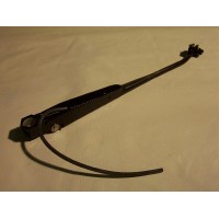 Wiper Arm (Right) Wiper Arm (Right)