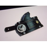 Regulator Gear Plate (Left) Regulator Gear Plate (Left)